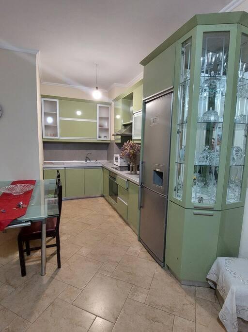 Buneci Apartment Тирана Экстерьер фото